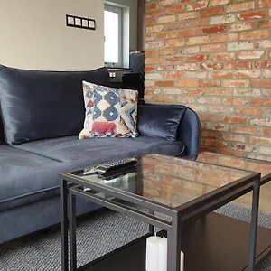 https://apartament-harmata-jagiellonska-42.warsawhotelspoland.com