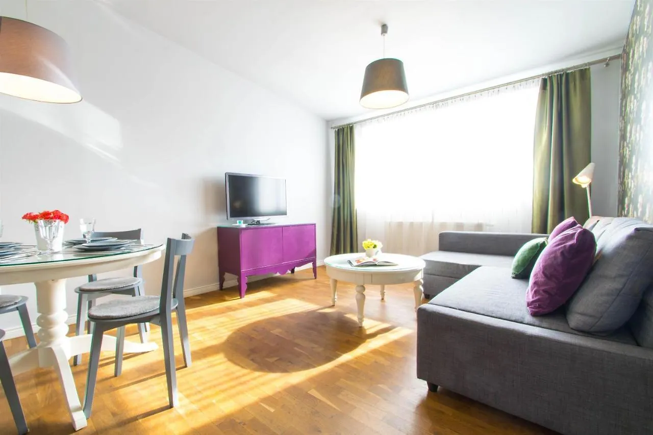 Krupnicza Modern Old Town Apartments - By Upstairs Krakow