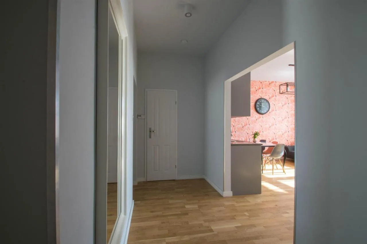 Krupnicza Modern Old Town Apartments - By Upstairs Krakow