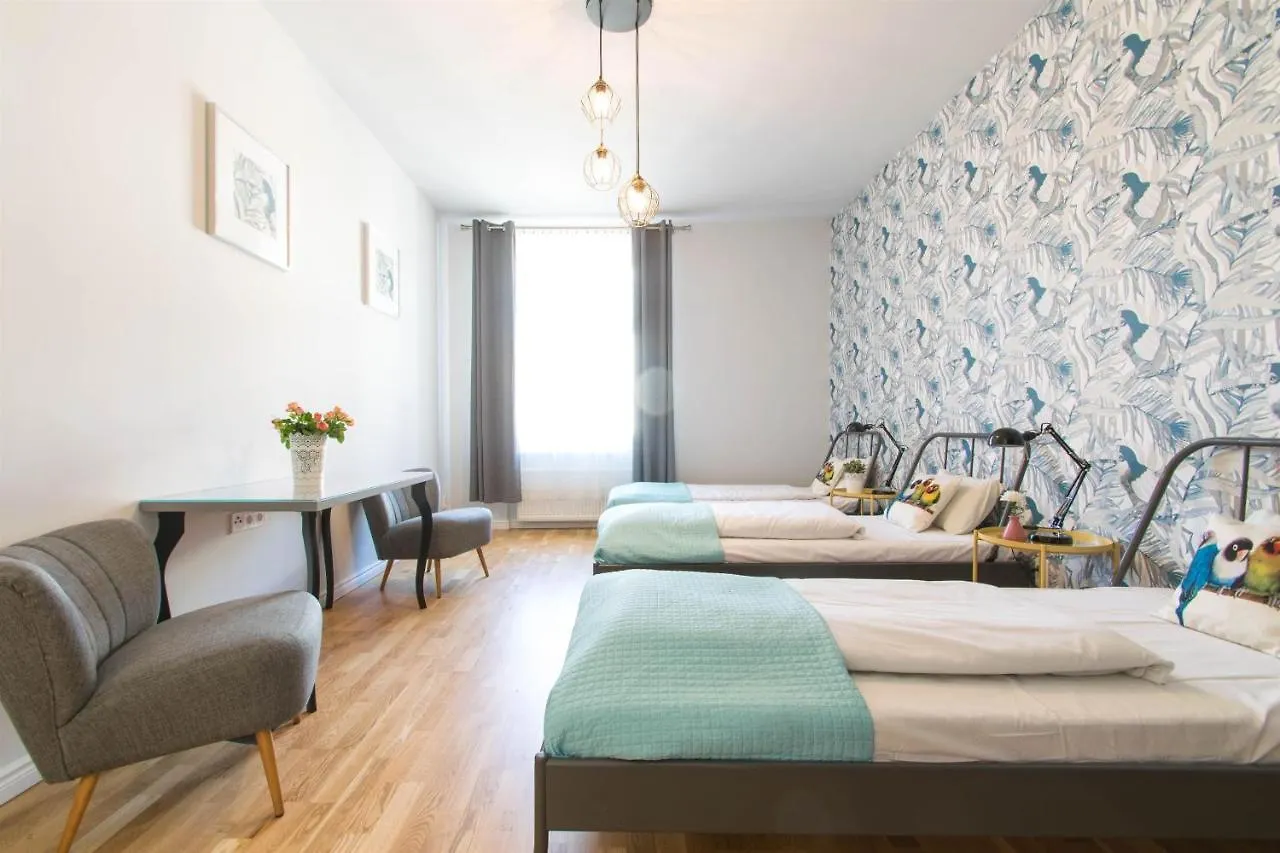 Krupnicza Modern Old Town Apartments - By Upstairs Krakow