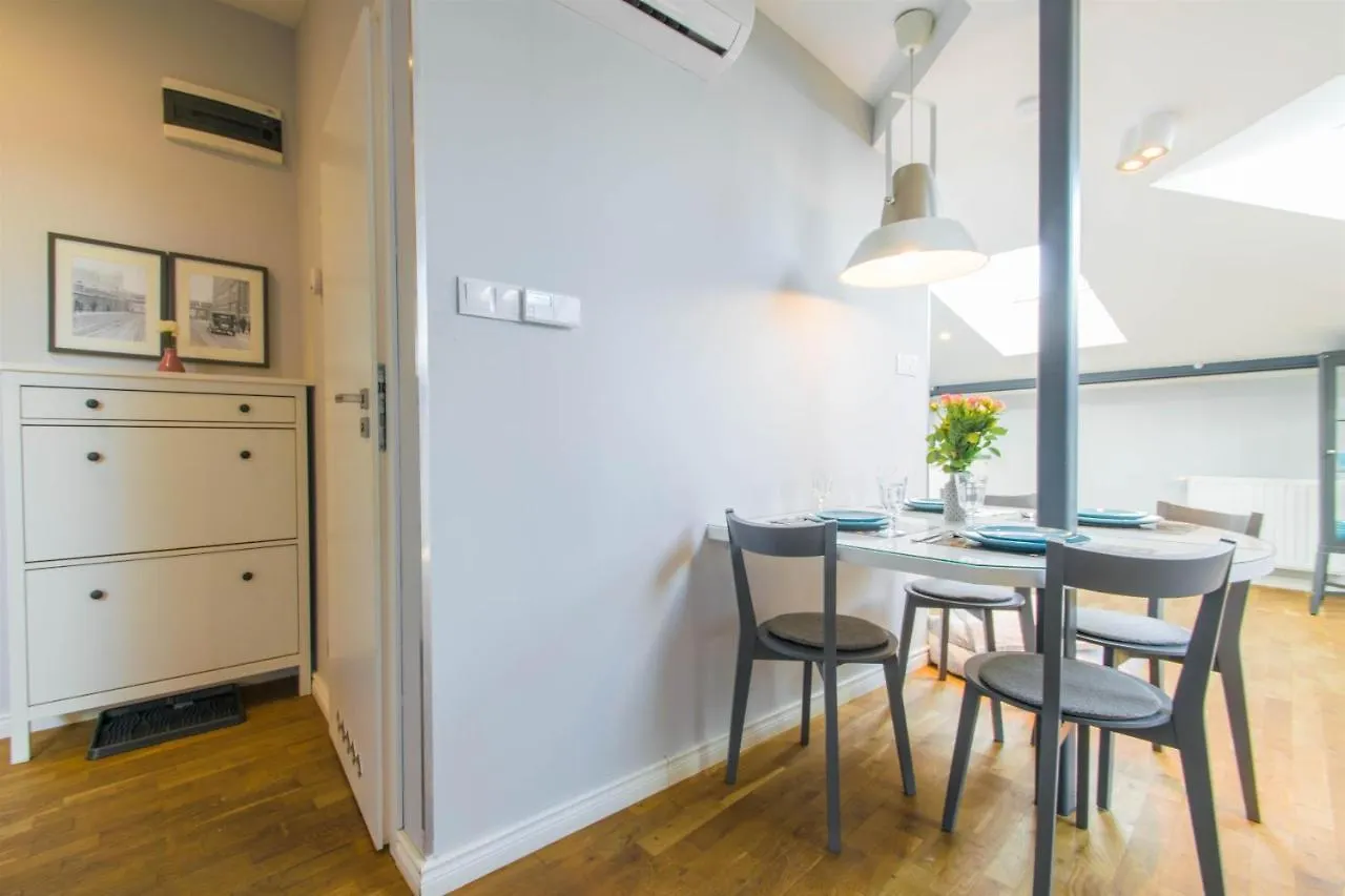 Krupnicza Modern Old Town Apartments - By Upstairs Krakow